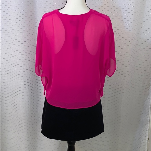 Express Kimono Top - Picture 2 of 7